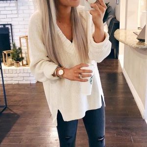 Express Chunky V Neck Oversized Sweaters in White and Black